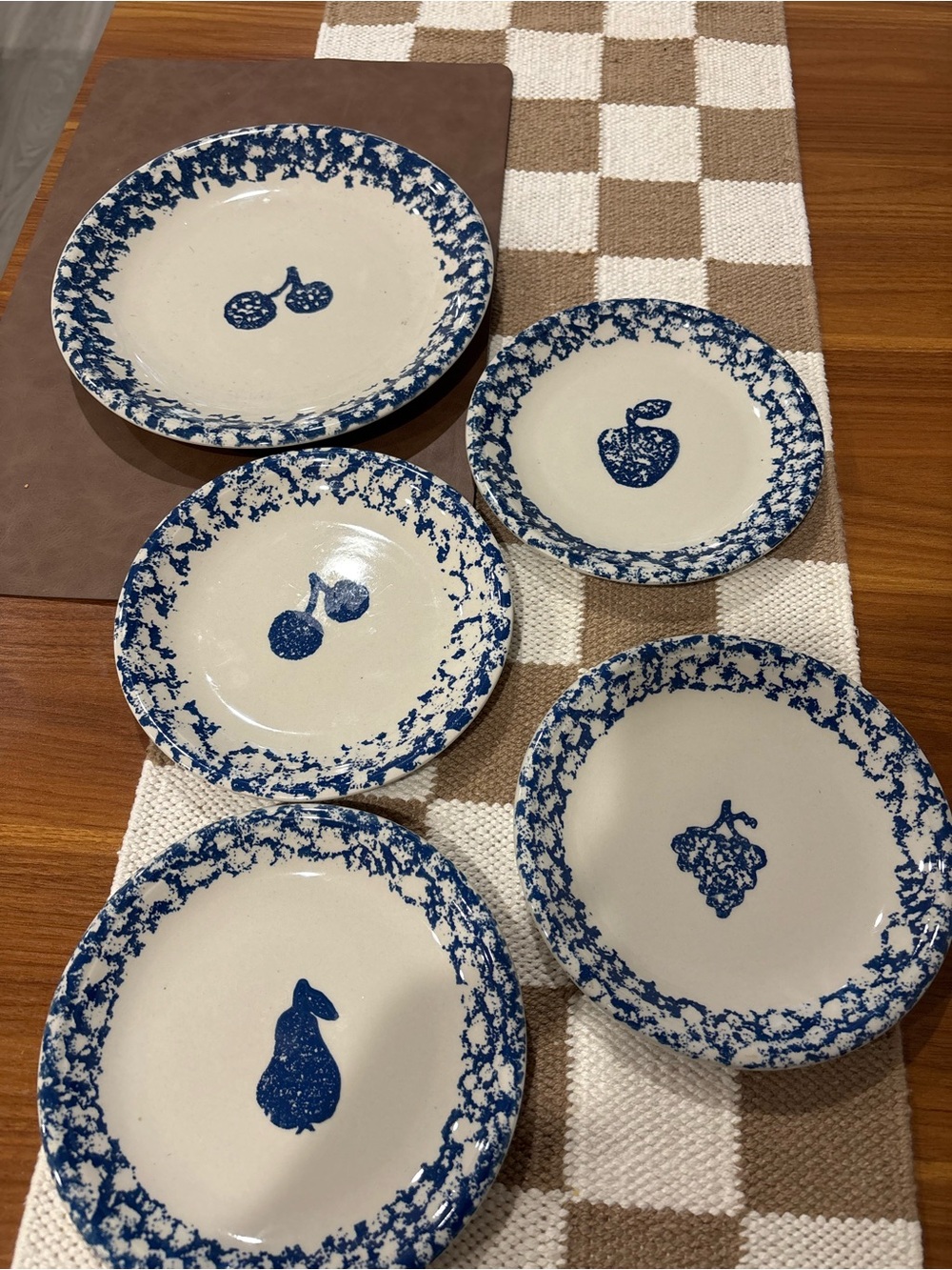 Vintage Tienshan Folk Craft stoneware plates set of 4 salad and 1 dinner plate